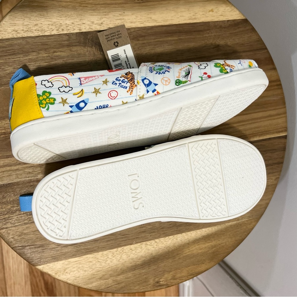 TOMS Youth Alpargata Notebook Doodle Print - Picture 9 of 10
